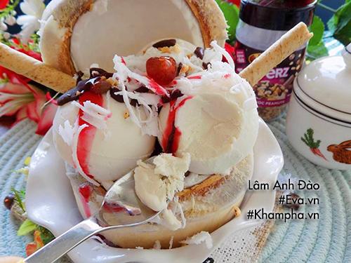 Kem dừa thơm mát, lạnh tê lưỡi cho ngày hè