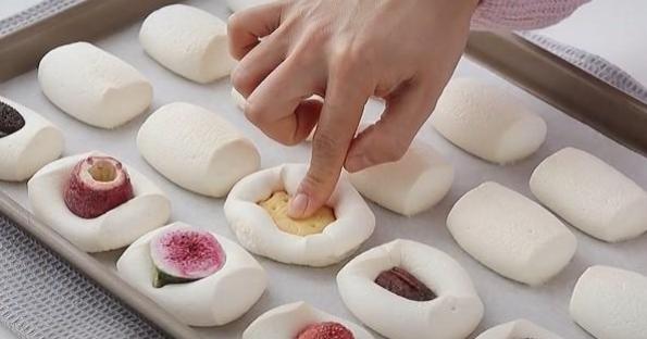 Kẹo nougat kiểu này siêu dễ làm nhưng vẫn cực ngon đẹp, chẳng phải gái đảm cũng làm được ngay!