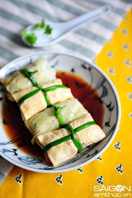 Lạ miệng thịt cuộn bắp cải hấp nước tương