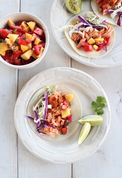 Lạ miệng với tacos cá hồi kiểu Mexico