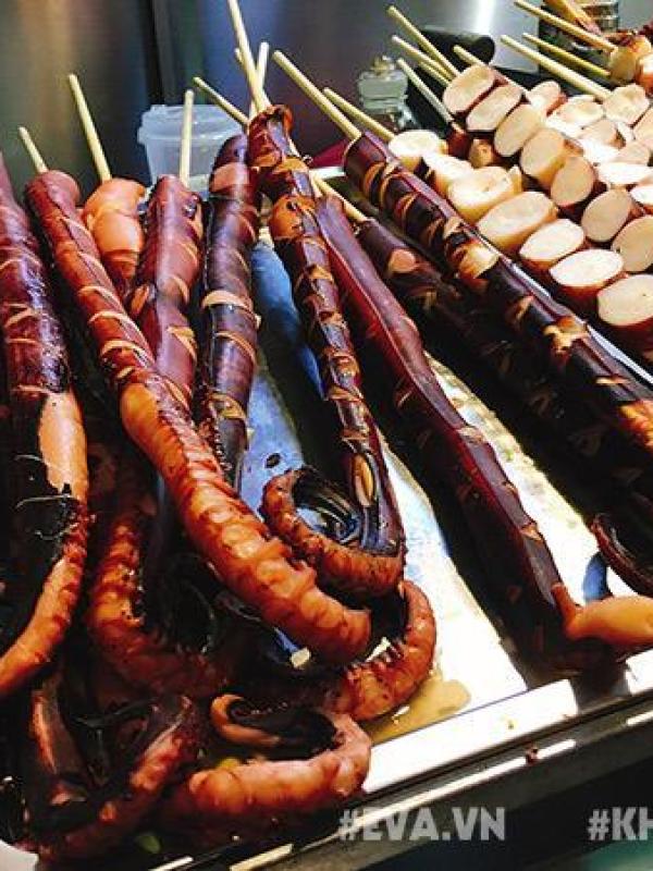 “Lạc lối” trong thiên đường món ăn ở chợ đêm Bắc Kinh