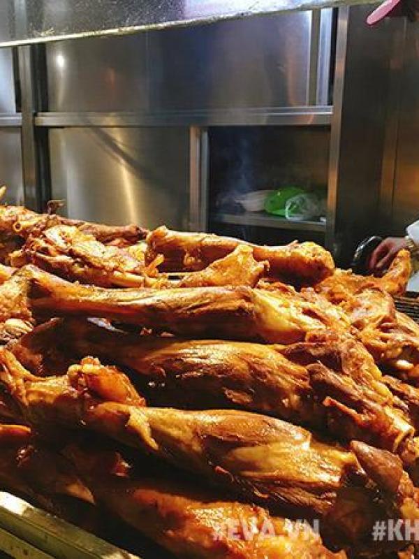 “Lạc lối” trong thiên đường món ăn ở chợ đêm Bắc Kinh