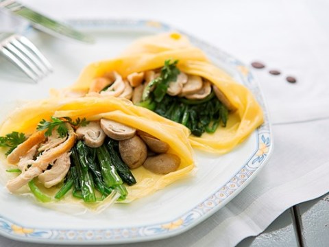 lam banh crepe dac biet cho bua sang Làm bánh crepe đặc biệt cho bữa sáng