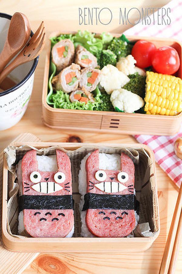 Làm cơm bento chú heo xinh yêu dễ như trở bàn tay