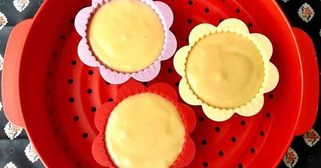 Lần đầu tiên: Làm bánh cupcake phô mai mềm mượt không cần lò nướng!