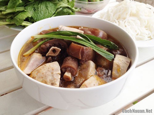 Lẩu đuôi bò - Món lẩu ngon cho mùa lạnh