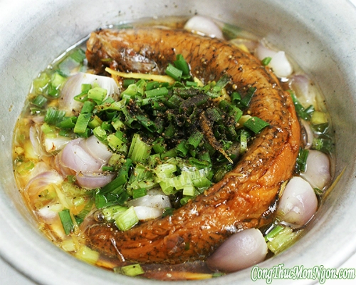 Mắm cá lóc kho dừa ở Sóc Trăng