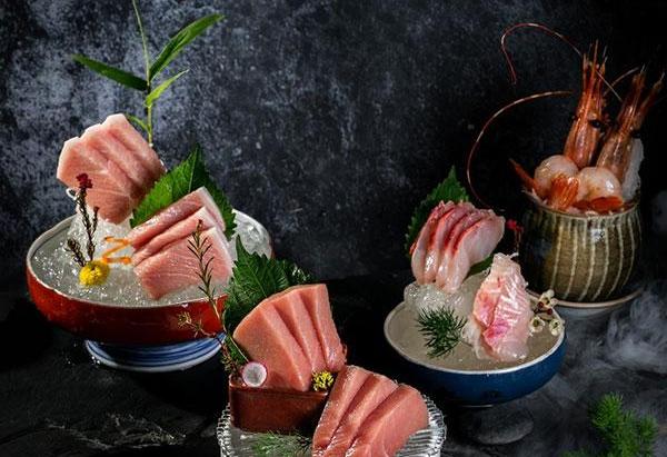 Mãn nhãn khi xem mổ cá ngừ vây xanh đại dương trên 100kg tại Wabi Premium