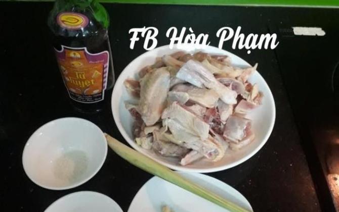 Mát trời nấu canh gà hành tăm thơm ngon chuẩn vị miền Trung