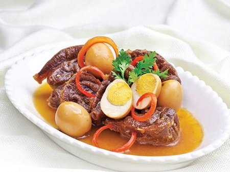 meo lam thit bo kho tau mem ngon quen sau Mẹo làm thịt bò kho tàu mềm, ngon "quên sầu"