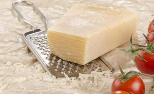 Mẹo vặt hay giúp 'đánh bay' khó khăn trong bếp, nấu ăn vui như Tết