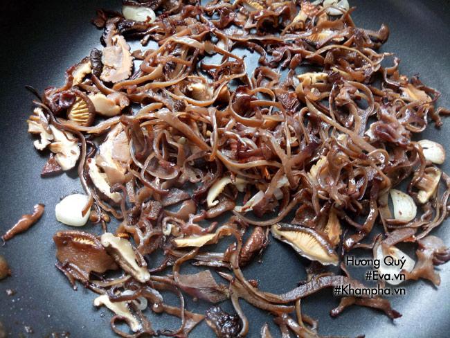 Miến nấu bồ câu cả nhà ăn sáng vừa ngon vừa bổ