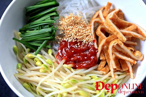 Miến trộn cay, ngon xuýt xoa ngày lạnh