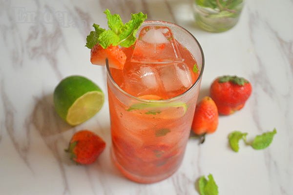 Mojito dâu tươi mát xua tan nắng nóng siêu dễ làm - ngày lễ uống thì cực đã...