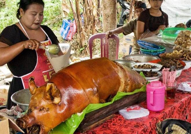 Món ăn 'kinh dị' nào của Đức chỉ có thịt lợn sống băm nhuyễn?