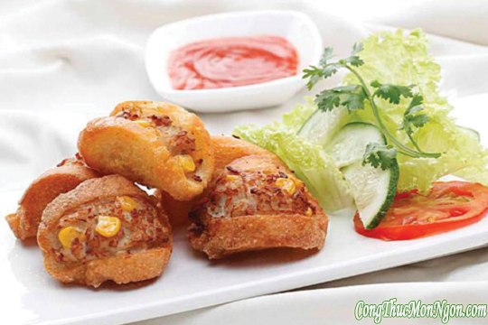 Món bánh mì chiên thịt cua đậm đà, bổ dưỡng