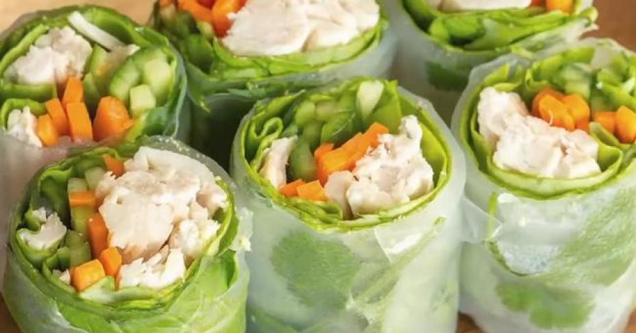 Món gỏi này sẽ là cứu cánh cho hội chị em sợ béo, đang ăn kiêng và những cô nàng muốn 