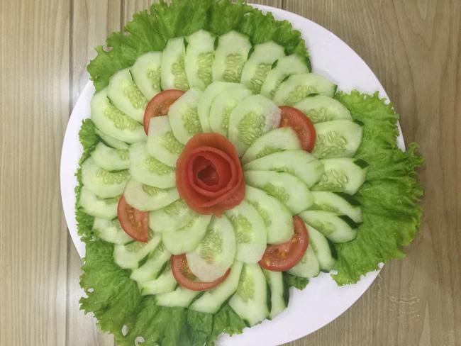 Món ngon cuối tuần: Lẩu riêu cua ngọt thơm đãi cả nhà