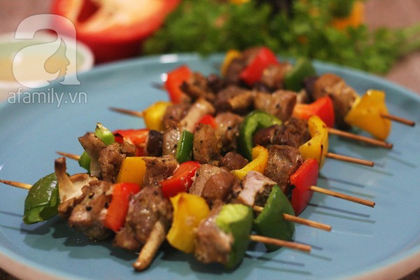 Món ngon cuối tuần: Thịt xiên nướng BBQ