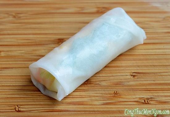 Món ngon mùa hè : Phở cuốn xoài mát thanh lạ miệng