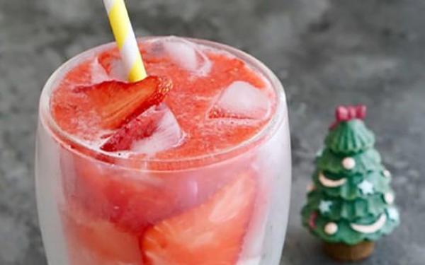 Mùa hè không thể bỏ qua 2 món đồ uống giải nhiệt siêu hấp dẫn này được