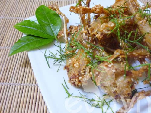 Mua nhái và các "đặc sản" đồng về chế biến