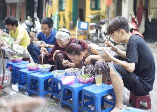 Muốn ăn bún riêu ngon, chuẩn vị tại Hà Nội nhất định không được bỏ qua 5 quán này