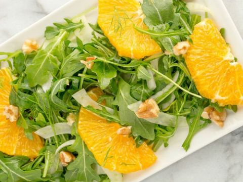 muon giam can hieu qua mon salad nay la lua chon hang dau Muốn giảm cân hiệu quả, món salad này là lựa chọn hàng đầu!