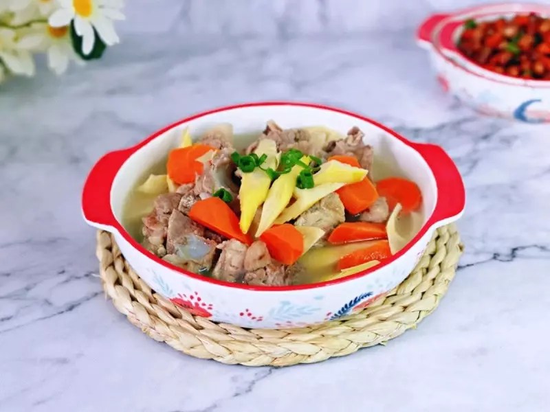 Nấu canh măng ngon xuất sắc với công thức dễ dàng dưới đây