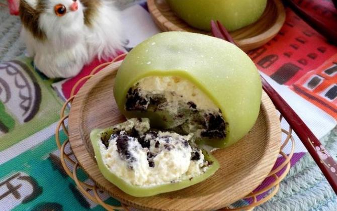 Ngất ngây món mochi lá dứa kem tươi mát lạnh, ăn tuyệt ngon