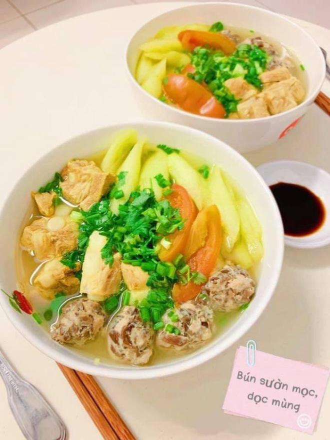 Ngày nào cũng nấu cơm, phở xen kẽ, 8X được chồng khen nức nở