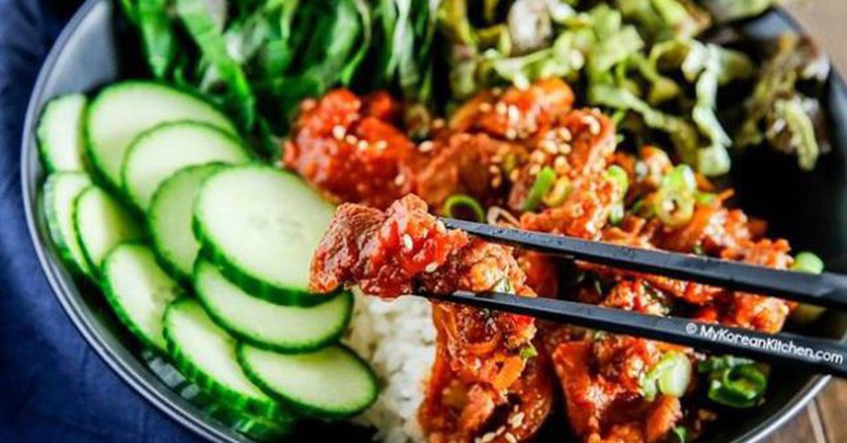 Ngày thu se lạnh làm thịt heo xào cay Bulgogi  cho bữa cơm thêm ngon miệng