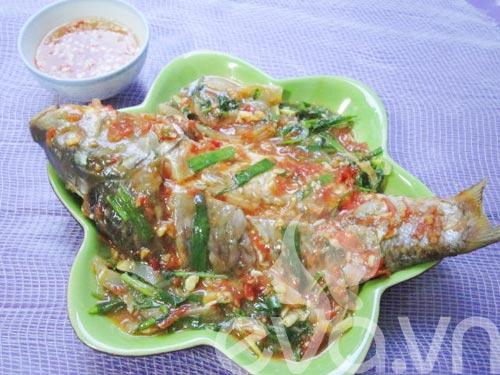 Ngon cơm với cá hấp chua ngọt