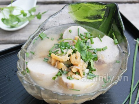 ngot thom mon canh khoai so nau tom kho Ngọt thơm món canh khoai sọ nấu tôm khô