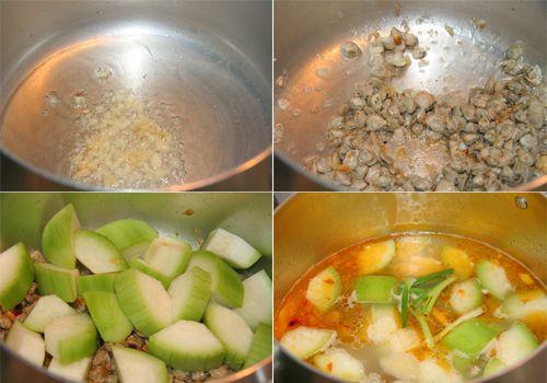 Ngọt vị canh hến nấu bí xanh