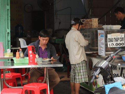 nguoi sai gon co ai tung den pho an chay hon 40 nam Người Sài Gòn có ai từng đến phố ăn chay hơn 40 năm