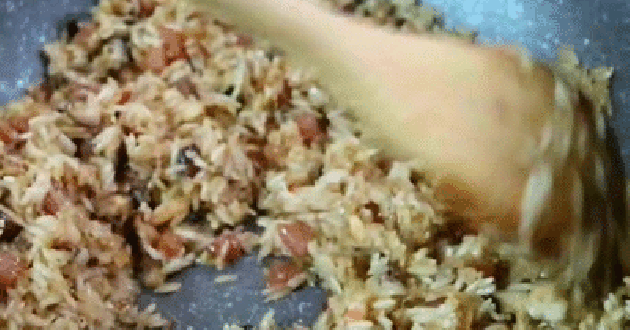 Người Thái có món cơm nắm ngon 