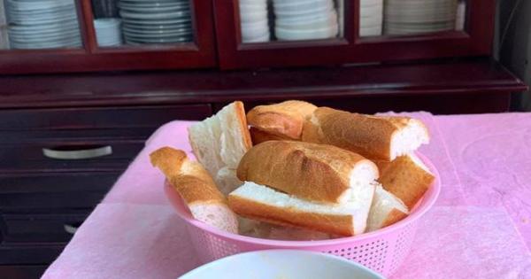 Nhà còn bánh mì thừa tận dụng làm món ăn này bằng nồi chiên không dầu, đảm bảo ai ăn cũng khen hết lời