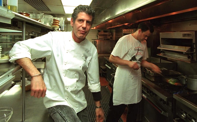 Những bí mật trong căn bếp nhà hàng được Anthony Bourdain tiết lộ