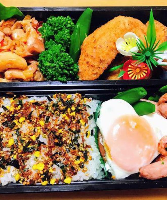 Những hộp cơm bento thịnh soạn của cô nàng “khéo hết phần người ta” chuẩn bị cho chồng