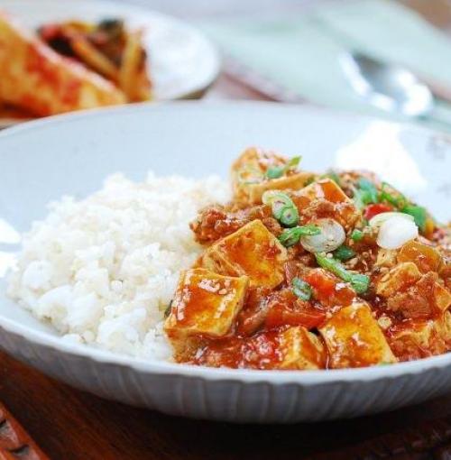 Những món đậu phụ sốt nóng hổi, tốn cơm vô cùng