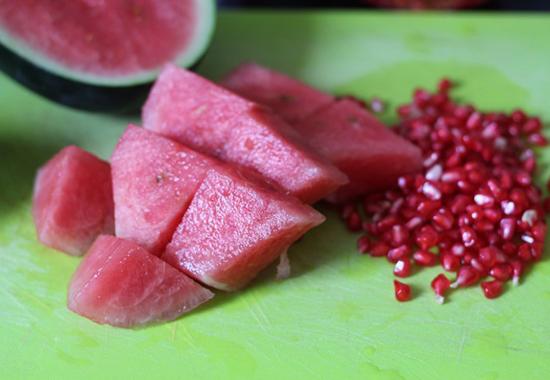 Nước ép dưa hấu lựu