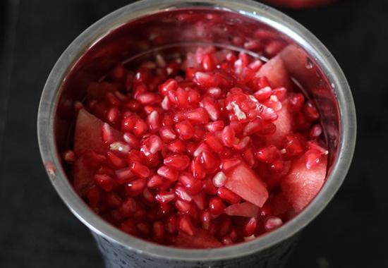 Nước ép dưa hấu lựu
