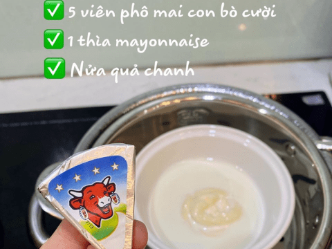 o nha chong dich me tro tai lam pho mai nuong hai san ca nha ai nay deu Ở nhà chống dịch, mẹ trổ tài làm phô mai nướng hải sản cả nhà ai nấy đều ăn hết veo