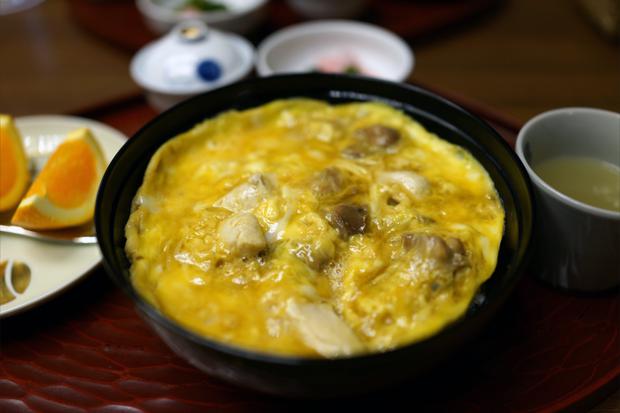 Oyakodon - món ăn tưởng chừng đơn giản nhưng lại khiến thực khách mê mẩn