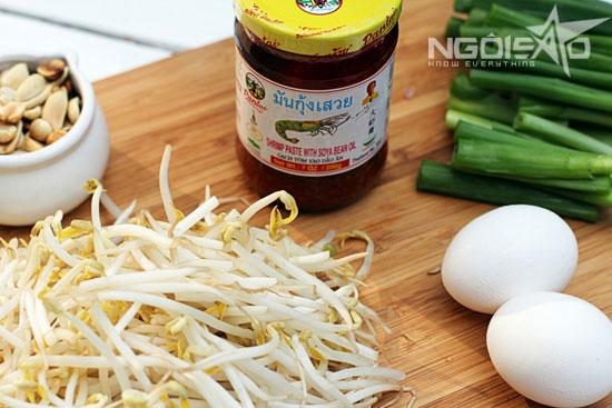 Pad Thái - hủ tiếu xào chua ngọt