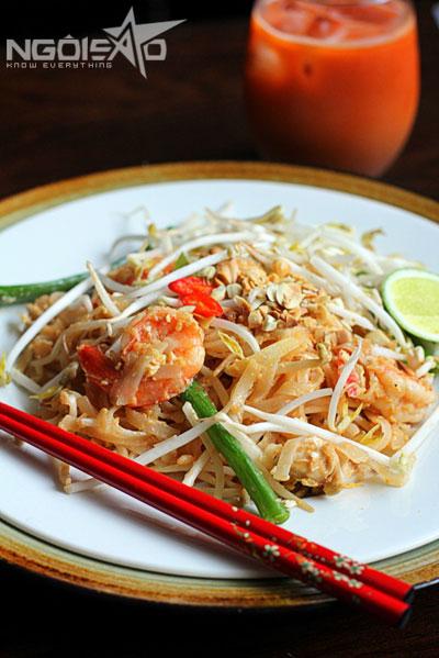 Pad Thái - hủ tiếu xào chua ngọt