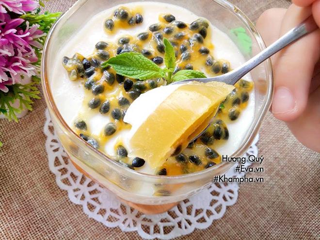 Panna cotta chanh dây chuẩn vị, ăn đã miệng mùa hè