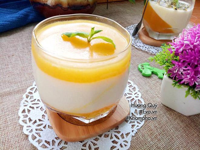 Panna cotta chanh dây chuẩn vị, ăn đã miệng mùa hè