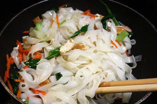 Phở xào chay